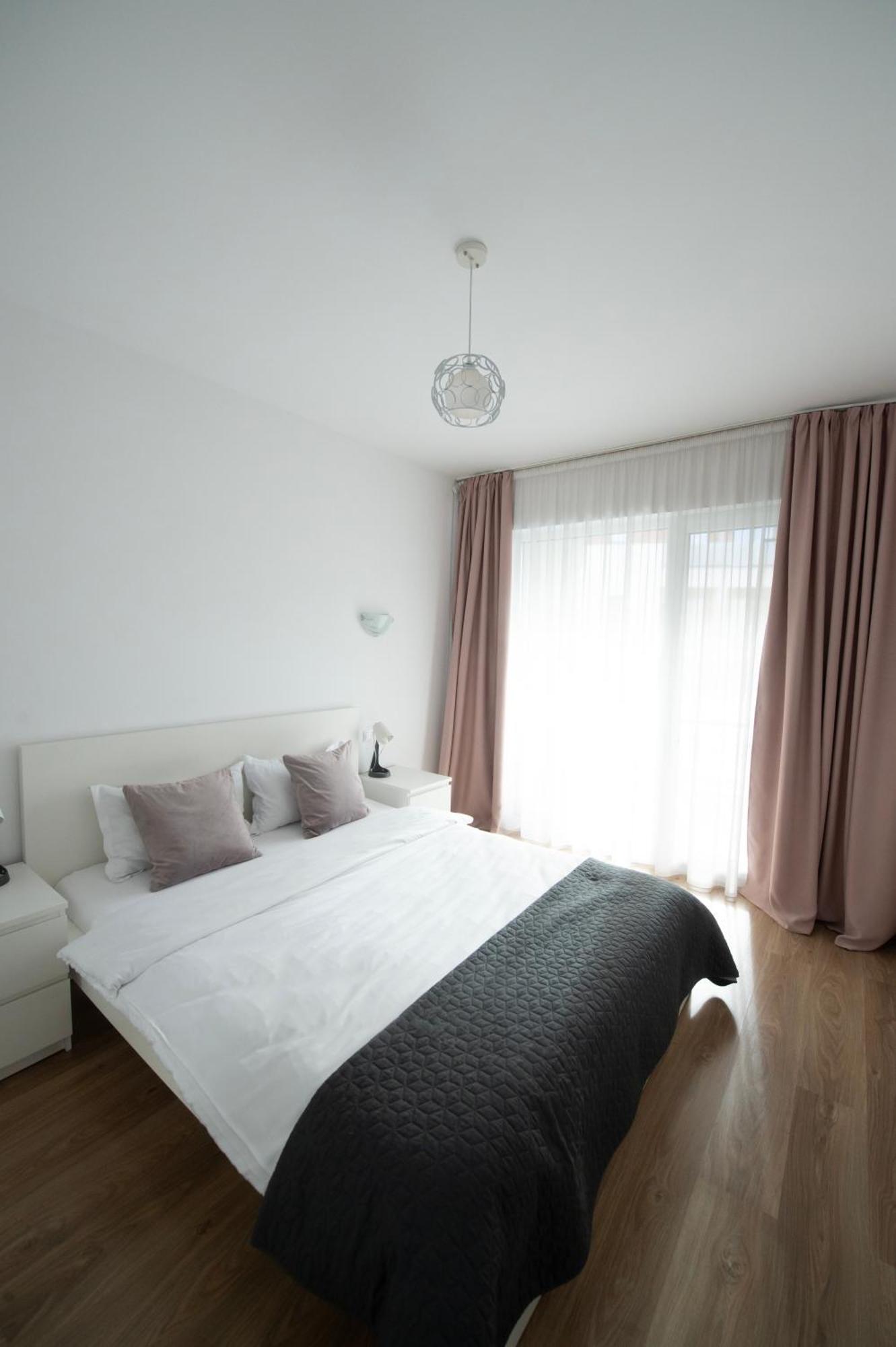 Central Residence Baia Mare Exterior photo